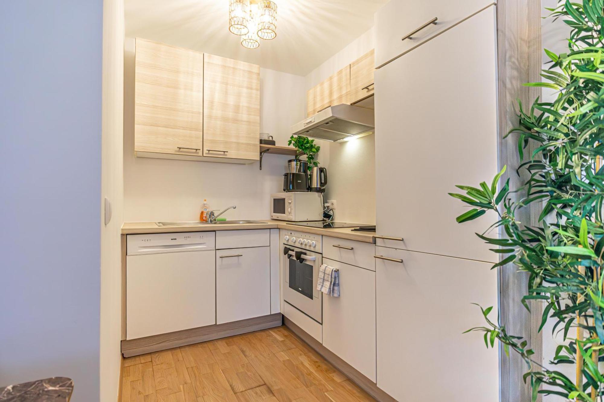 Superb Fully Equipped Apartment, 9 Min To City Center Via Metro Wien Exterior foto